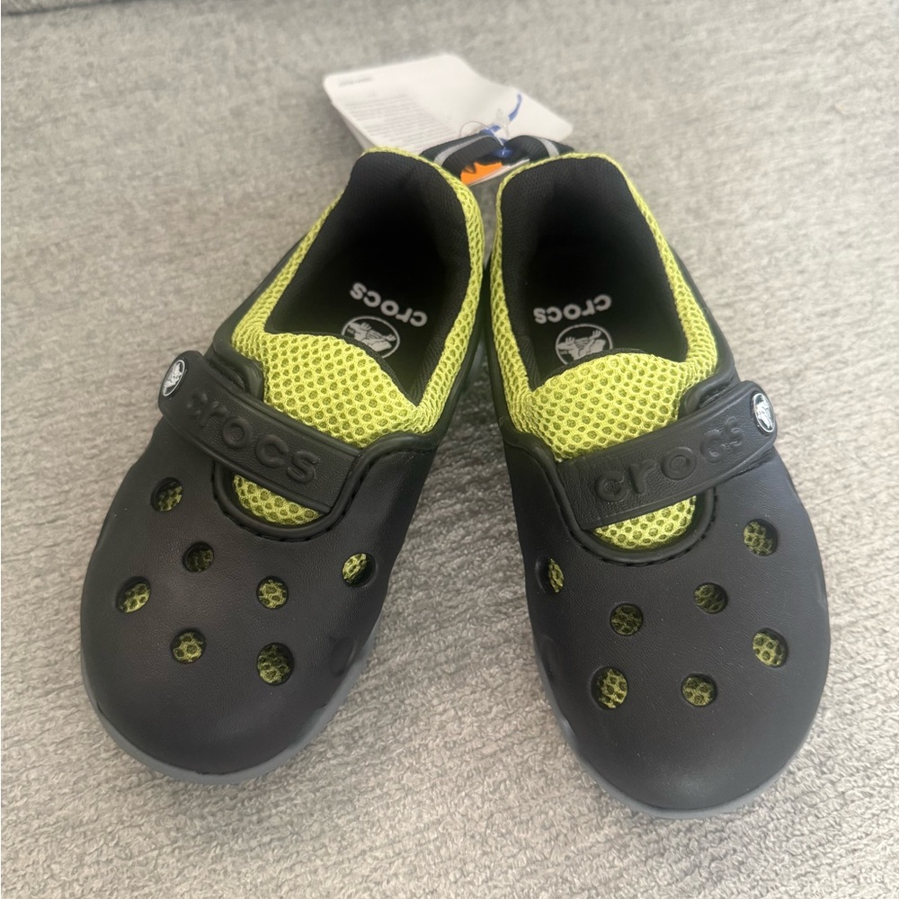 NWT Rare Crocs 16073 Duet Orb Play Water Sneaker Shoes In Black/ Colt Green C10